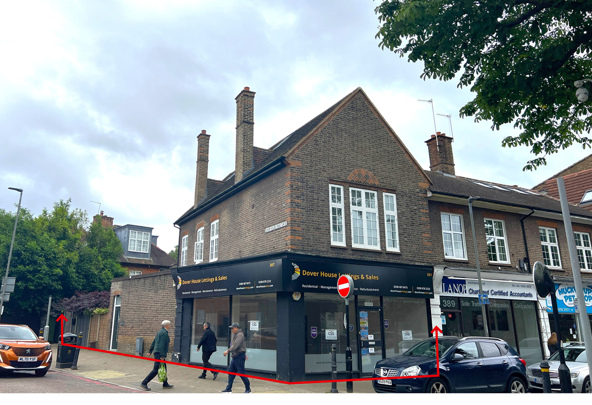 Lot 12 - Freehold Vacant Shop (with 2 Flats sold-off)