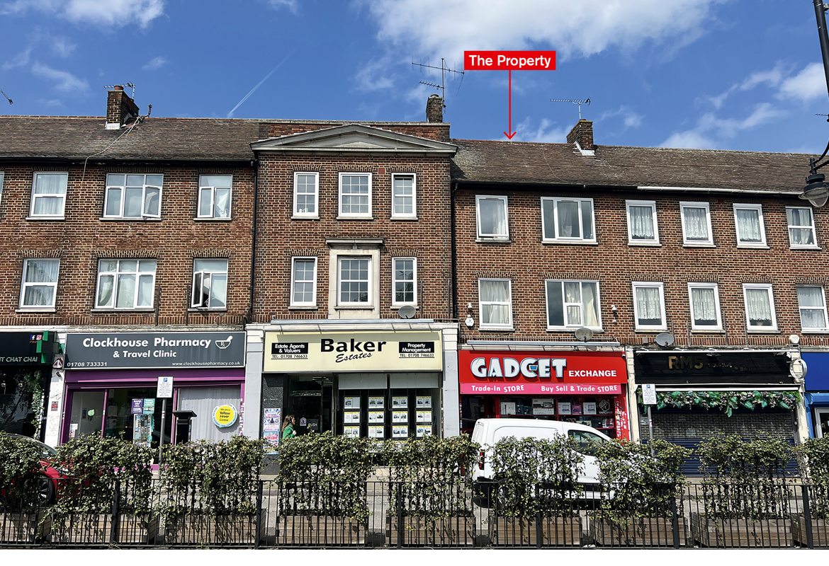 9/9a Clockhouse Lane, Collier Row, Romford, Essex RM5 3PH