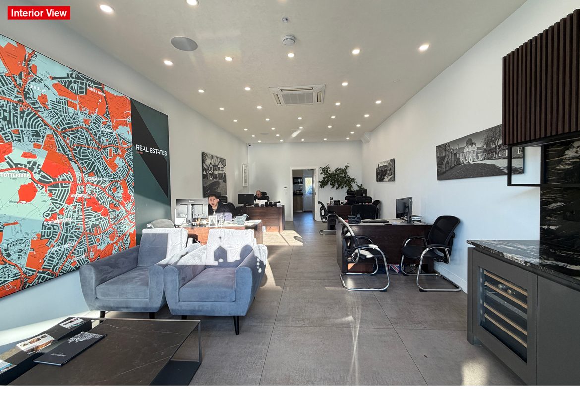 32 Totteridge Lane, Totteridge, London N20 9QJ