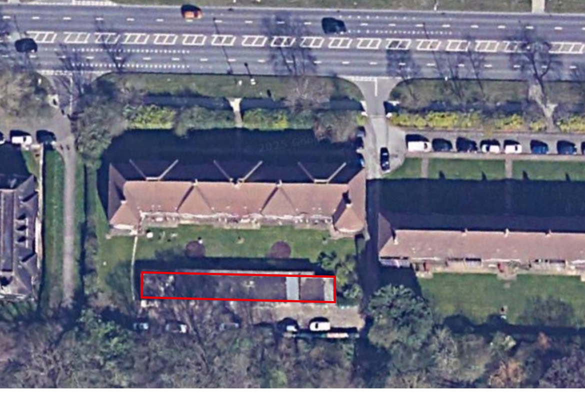 15 Garages & Store r/o Monarch Court, Lyttleton Road, Hampstead Garden Suburb, London N2 0RB