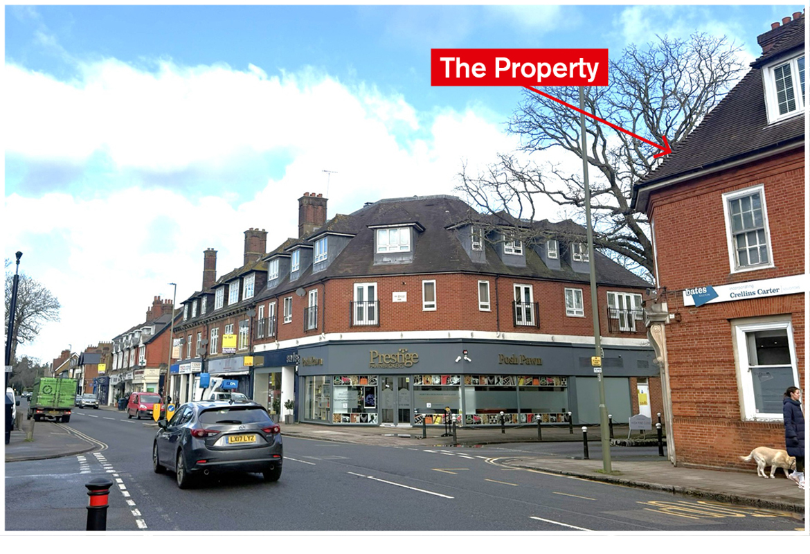 111 Queens Road, Weybridge, Surrey KT13 9UW
