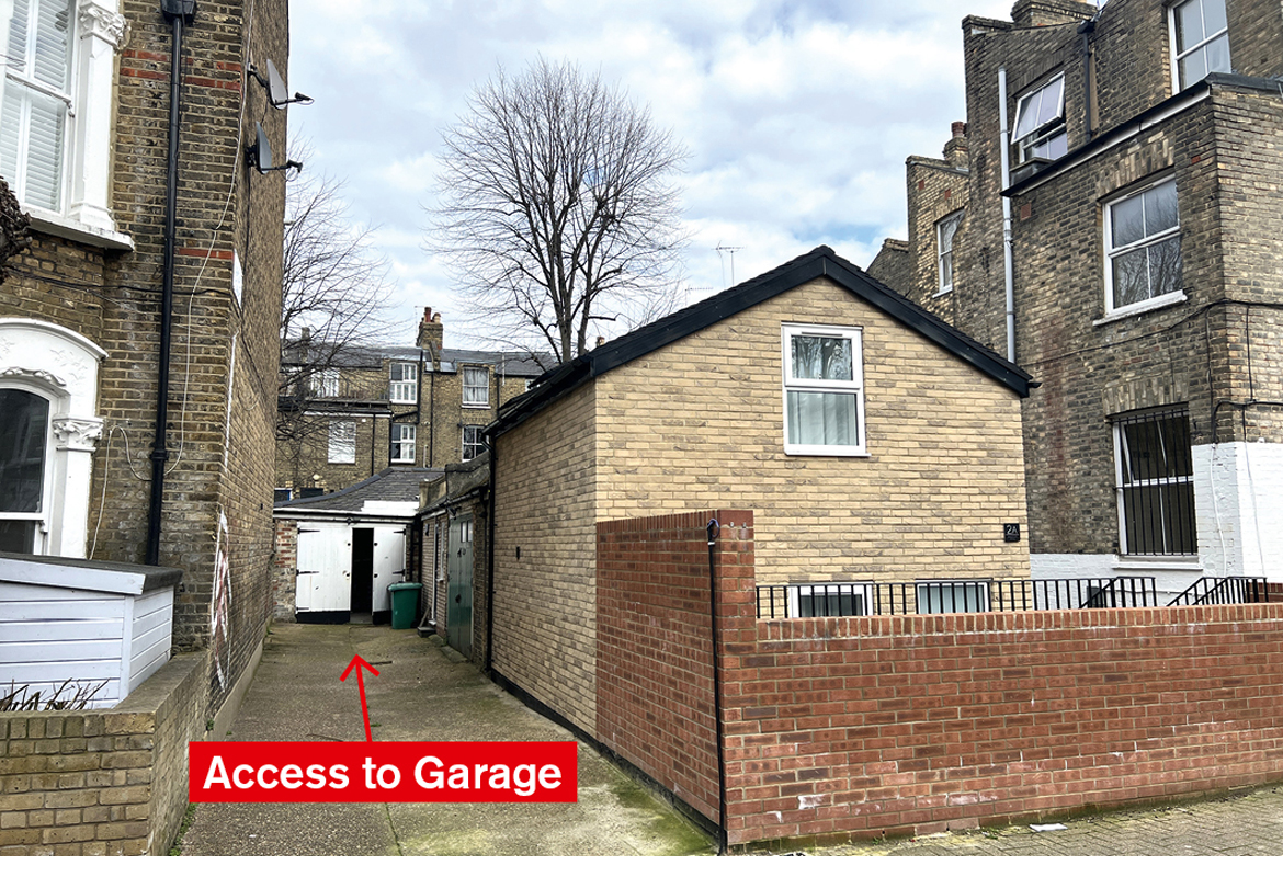 4 Cardwell Terrace, Holloway, London N7 0NH