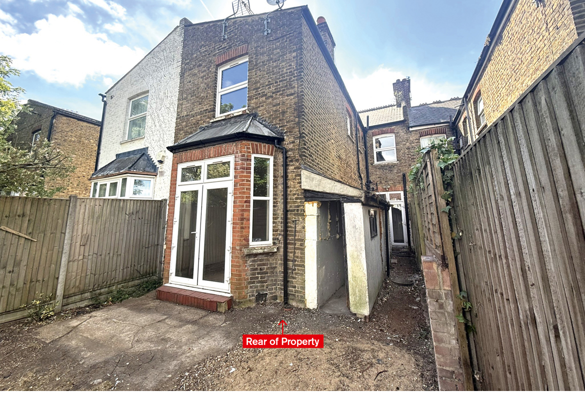 15 Elm Road, Wembley, Middlesex HA9 7JA
