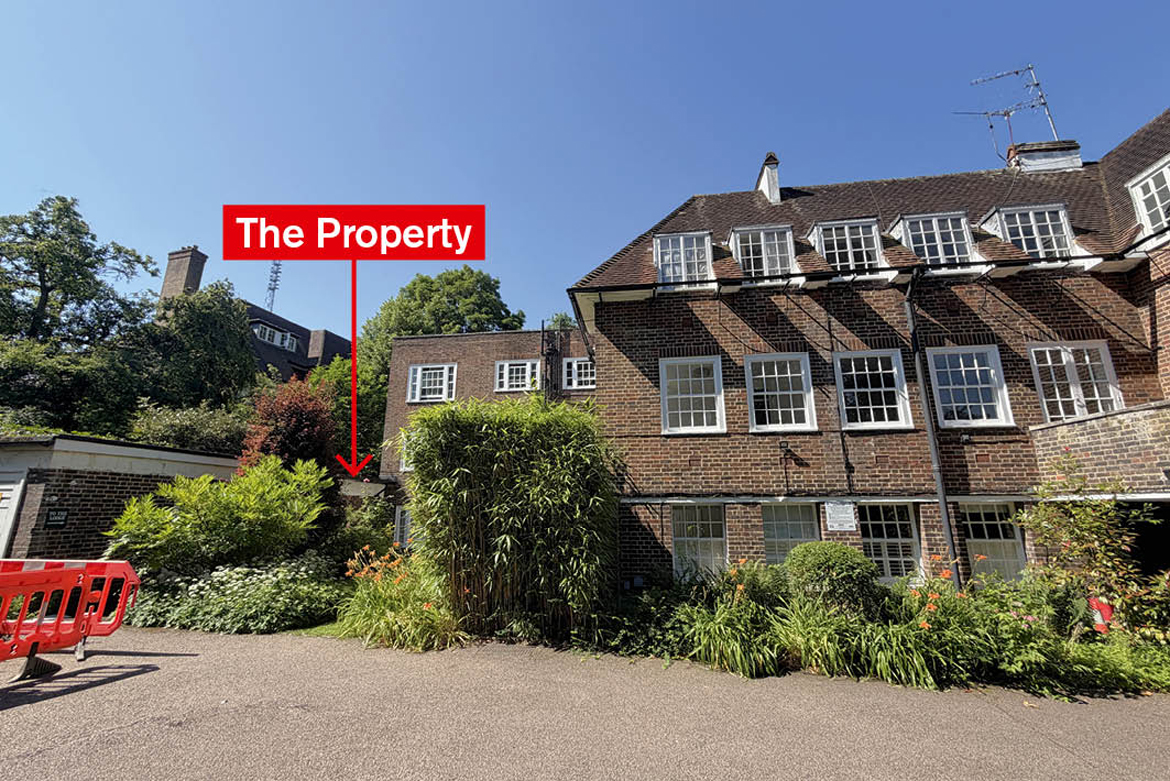 The Lodge, Corringham Court, Corringham Road, Hampstead Garden Suburb, London NW11 7BY