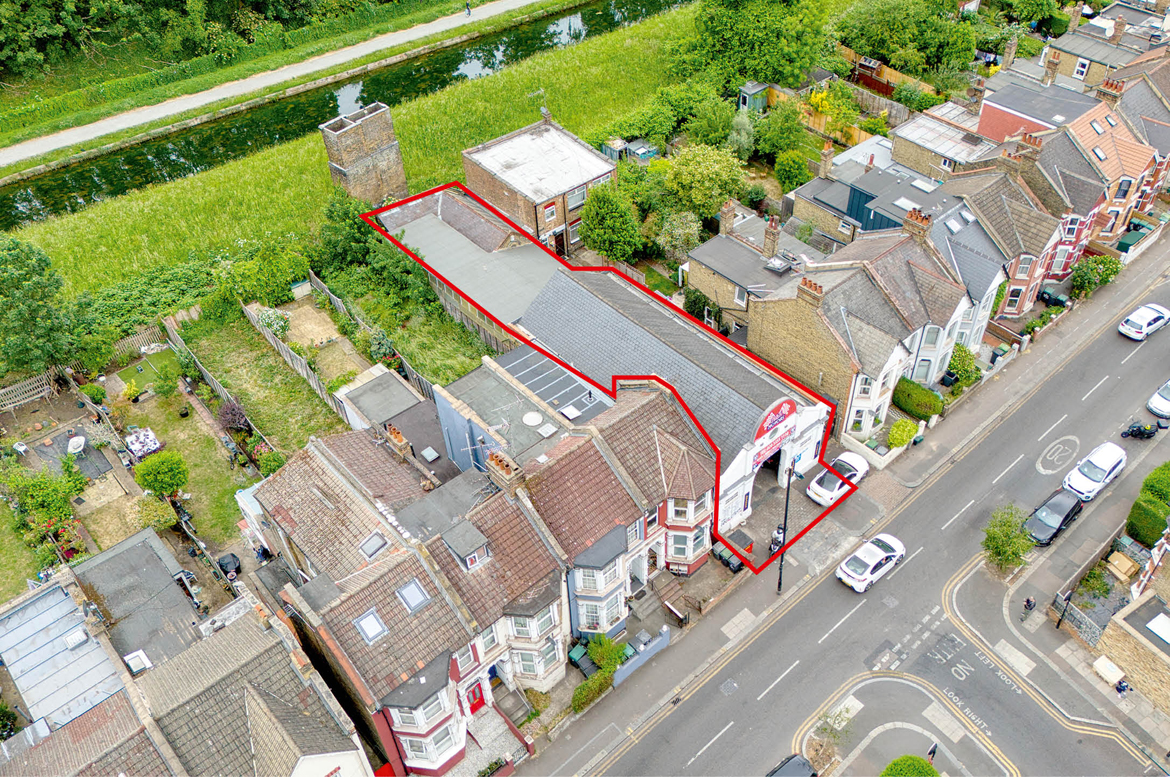 243a Wightman Road, Harringay, London N8 0BA