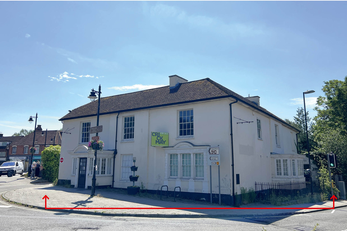 3 The Square, Liphook, Hampshire GU30 7AB