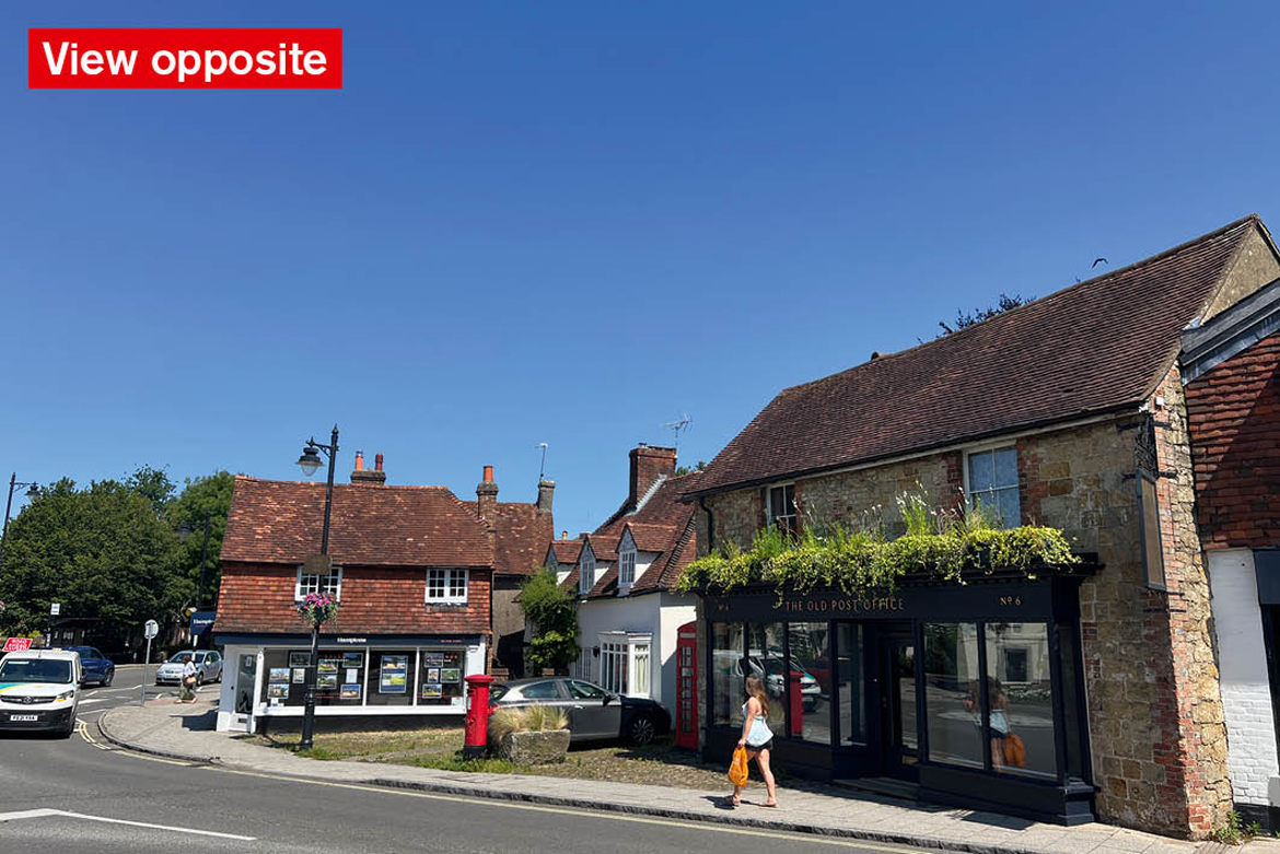 3 The Square, Liphook, Hampshire GU30 7AB